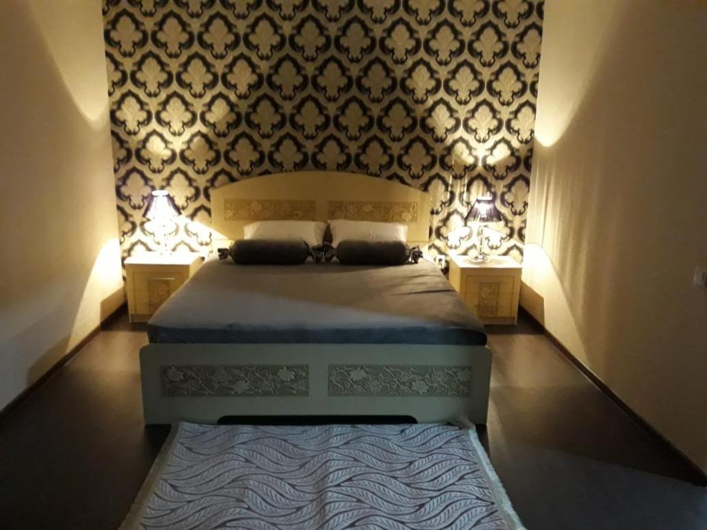 Altyn Orda Hotel Petropavlovsk Bagian luar foto